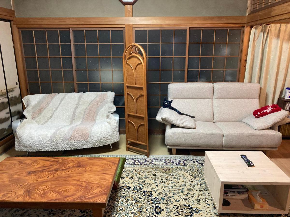 Guest House Hinode Τακαγιάμα Εξωτερικό φωτογραφία
